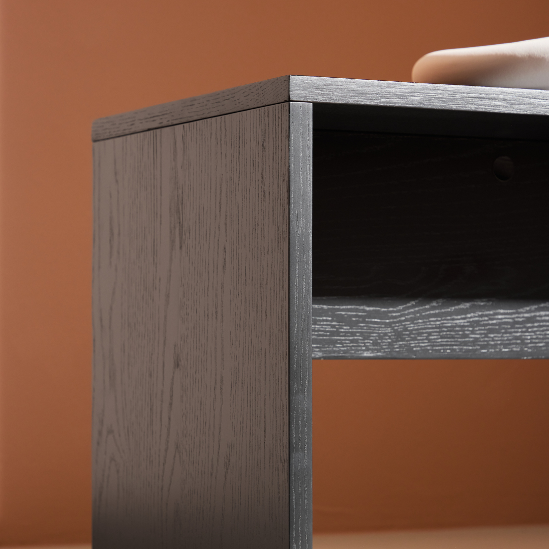 Juni sidebord Sort