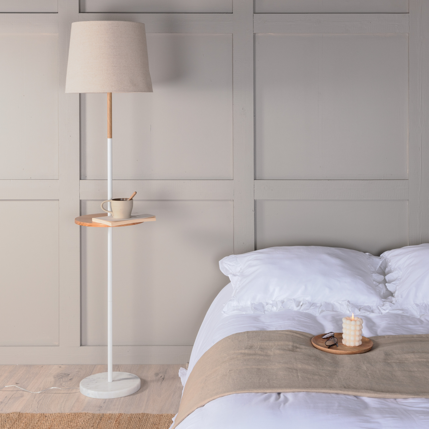 Hattman Gulvlampe Beige