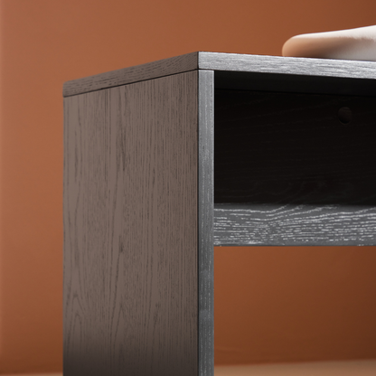 Juni sidebord Sort