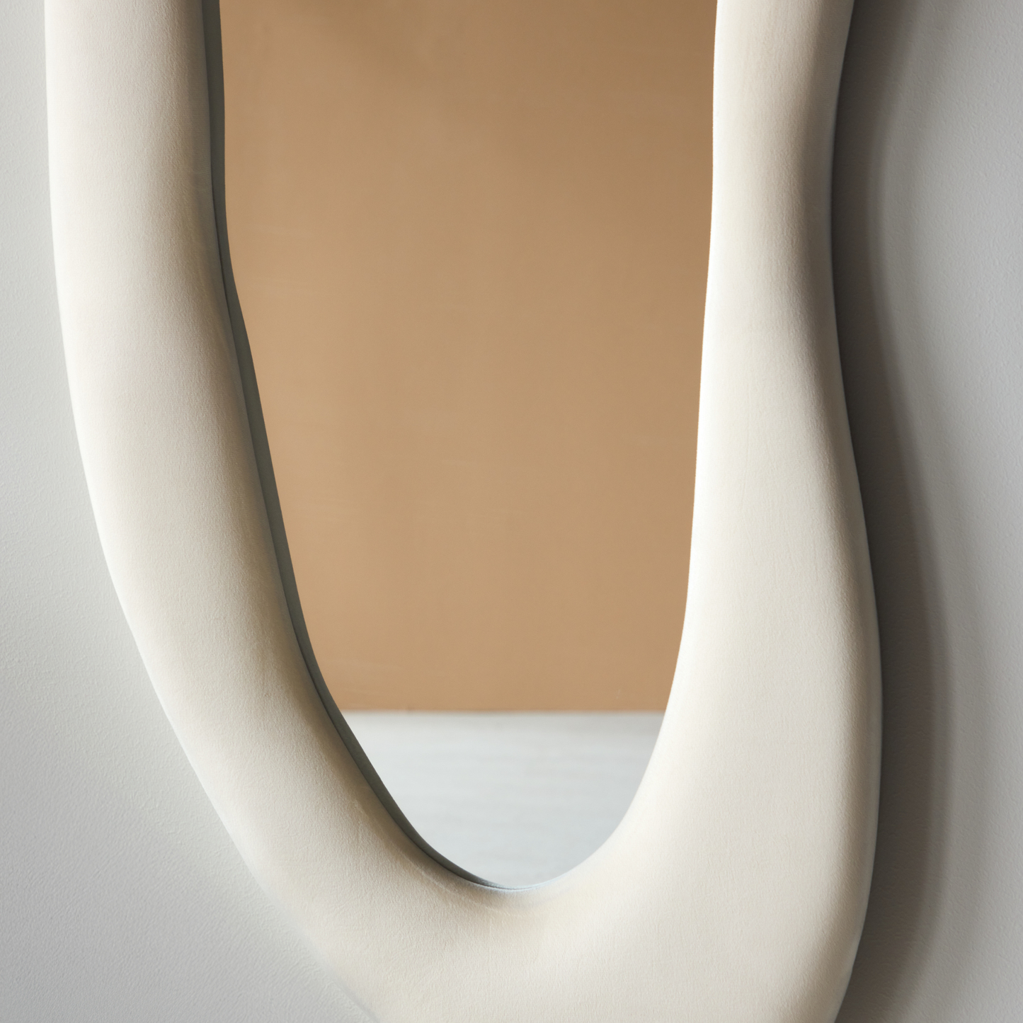 Louiseville spejl 185 CM